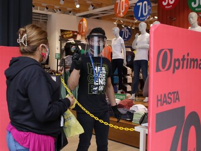 Tiendas departamentales y especializadas también quieren "reactivar sin arriesgar"