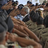 Ejército y elecciones: todo vale