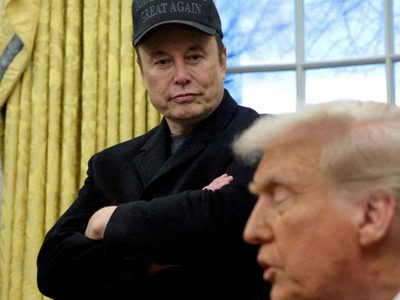 Trump amenaza con deportar a Musk