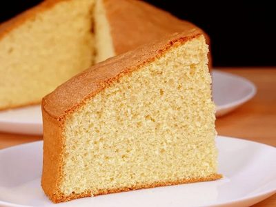 Torta nube sin harina y con 2 ingredientes: la receta más fácil y esponjosa para las tardes de mate