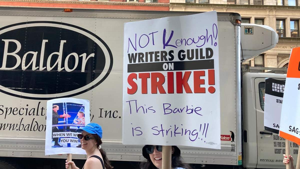 Protesta afuera de Netflix en Nueva York