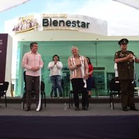 AMLO promete que al terminar su gobierno el abasto de combustible estará cubierto con las refinerías