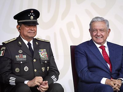Ayotzinapa: AMLO le lava la cara al Ejército