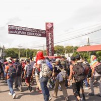 El INM intercepta y disuelve la caravana de migrantes en Oaxaca