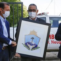 Omar Gutiérrez inauguró la primera sede de bomberos voluntarios de Plottier