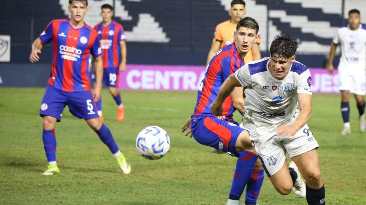 El técnico busca optimizar el rendimiento físico y táctico del equipo. Fuente: (Dep. Rincón)
