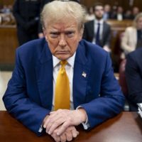 Trump califica el juicio de "estafa" orquestada por la Casa Blanca y dice que pagos fueron "legales"