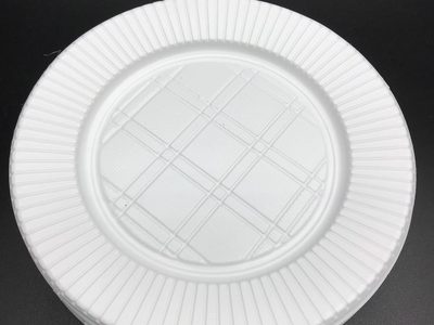 Sin gastar un peso: el increíble truco para guardar tus platos en la cocina y ahorrar espacio al máximo