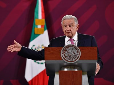 Hipólito Mora tenía protección, pero “no fue posible evitar que lo asesinaran”: AMLO