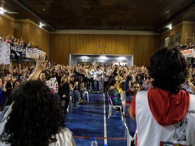 Asambleas de ATEN capital y Centenario rechazaron por unanimidad la propuesta salarial del gobierno