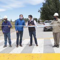 Pavimento, cajero automático y tanque de agua, las otras inauguraciones de Gutiérrez en Zapala