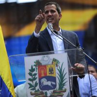 Ayuda humanitaria llegará a Venezuela desde tres puntos, afirma Guaidó