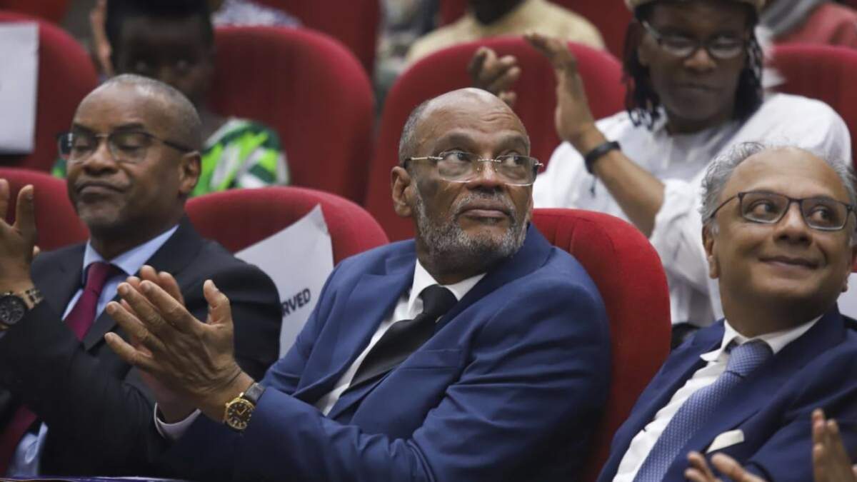 El primer ministro viajó a Kenia para impulsar un despliegue respaldado por Naciones Unidas de policías del país africano para combatir a las pandillas en Haití