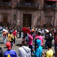 Repudia CNTE ley antimarchas con plantón frente al Congreso de Michoacán