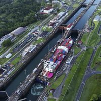 El canal de Panamá, gran ganador del bloqueo del estrecho de Ormuz
