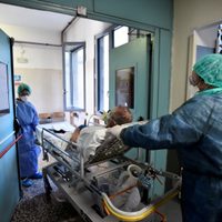 Coronavirus: aumentó el número de decesos y se confirmaron más de 700 contagios