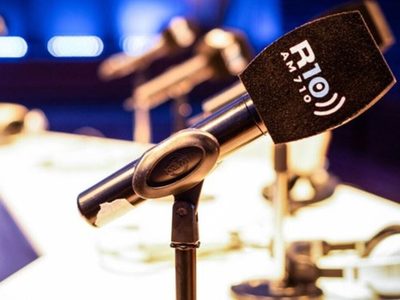 Tensión, ataque y presencia policial: el confuso episodio que se vivió en Radio 10