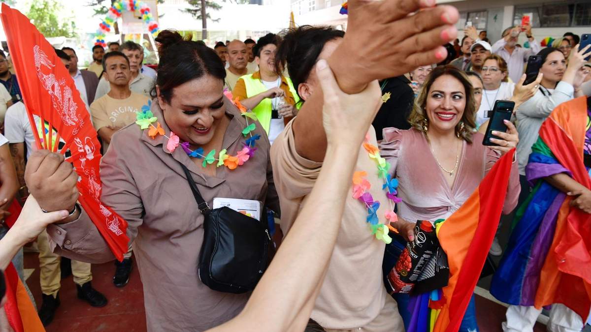 Celebración del orgullo LGBTIQ+ en el Reclusorio Oriente