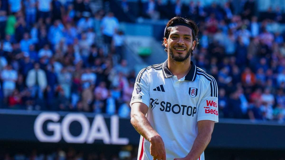 Raúl Jiménez se convierte en el mexicano con más goles en la Premier League, con 77