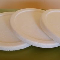 No tires las tapas de helado y convertilas en estos adornos chic que cuestan fortuna en cualquier bazar