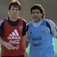 El emotivo mensaje de Lionel Messi a Maradona tras la operación