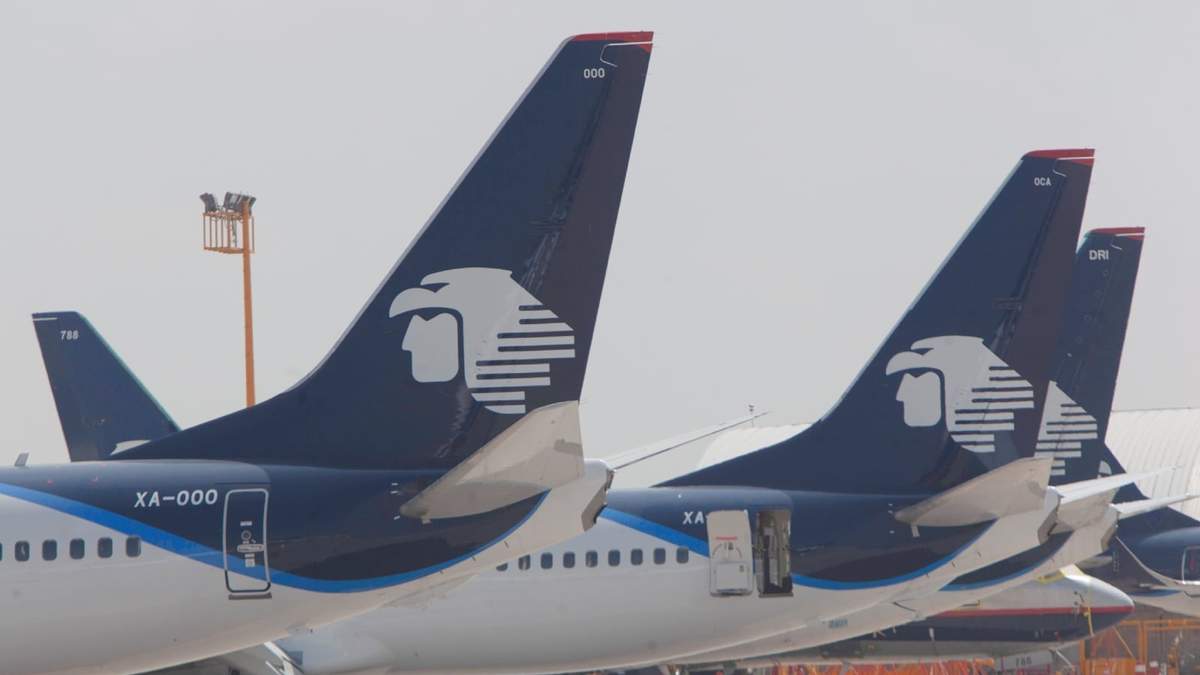 Aviones de Aeroméxico en el AICM