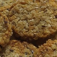 Galletas de arroz: una versión tostada, crujiente y deliciosa que es perfecta para la merienda