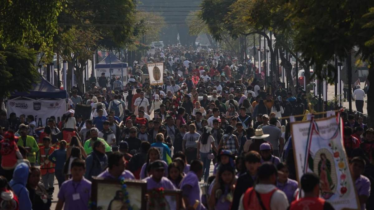 Llegada de miles de peregrinos a la Basílica de Guadalupe en la CDMX