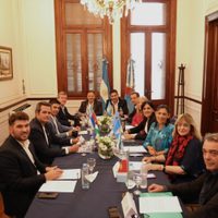 Ministros de Desarrollo Social de las provincias exigen que Nación restituya la asistencia social