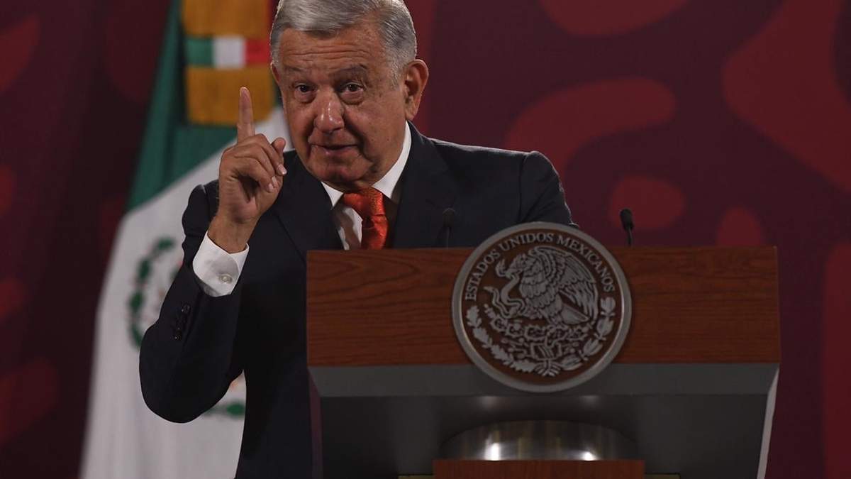 El presidente durante el anuncio del nuevo director de LitioMX