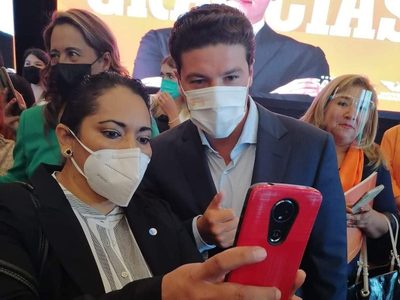 Samuel García es puntero... en gastos de publicidad en Facebook