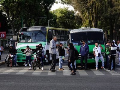 Los transportistas protestan por problemas internos en sus organizaciones: Semovi