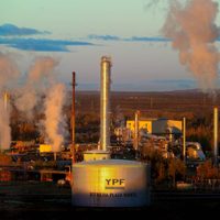 Paro en refinerías: el Ministerio de Trabajo dictó la conciliación obligatoria