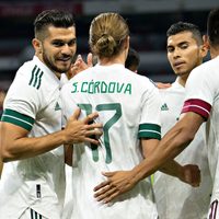 México vence 3-0 a Guatemala en su primer partido en 10 meses