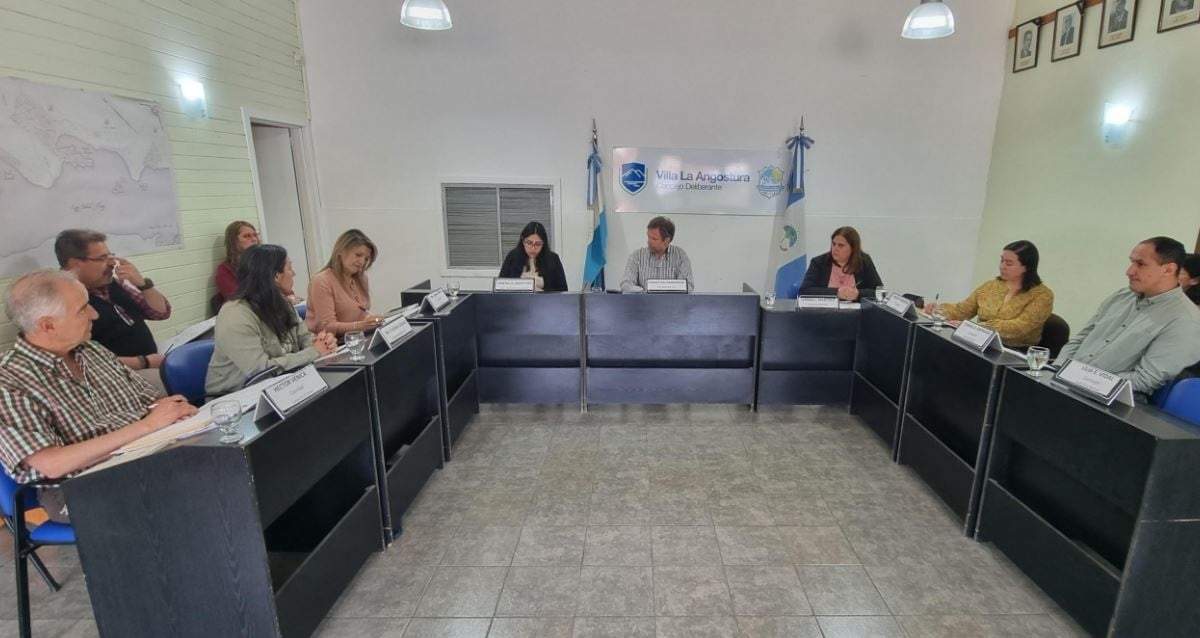 Los concejales de Villa la Angostura interpelarán al intendente Javier Murer. Fuente: (Municipalidad de VLA)