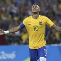 Lucha abierta del PSG y Brasil por Neymar, ¿se queda sin Copa América?