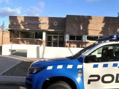 Por arrebatar un celular, detuvieron al sospechoso de un millonario robo a una financiera de Plottier