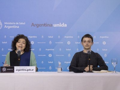 Polémica por tuits discriminatorios de un joven funcionario del Gobierno: esto publicó