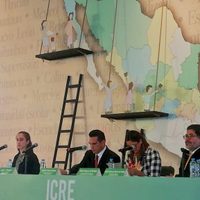 Mexicanos Primero junta a gobernadores, funcionarios y consejeros del INEE para defender la reforma educativa