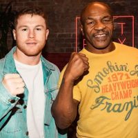 Lo trató de cobarde: Mike Tyson levantó el puño y acusó a Canelo Álvarez por rechazar una pelea
