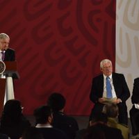 Bloqueos de campesinos impiden repartir fertilizante, dice el secretario de Agricultura