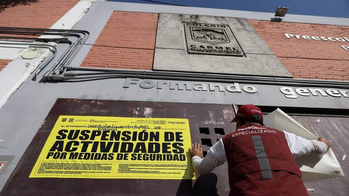 Sellos de suspensión en el Colegio Carmel