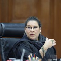 “Ministra del pueblo”: tribunal abre la puerta a que Lenia Batres registre su apodo como marca