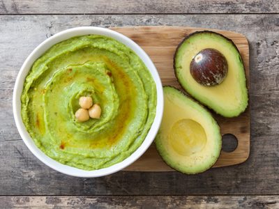 Hummus con palta: fácil, deliciosa y fit, la receta de Agustina Cherri que es ideal para las picadas