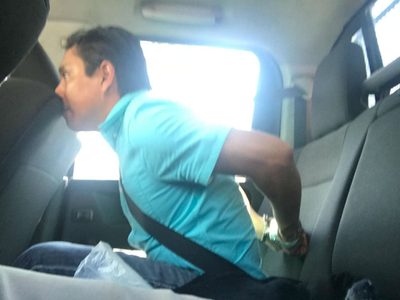 Un reportero y su camarógrafo son agredidos y luego esposados en Querétaro