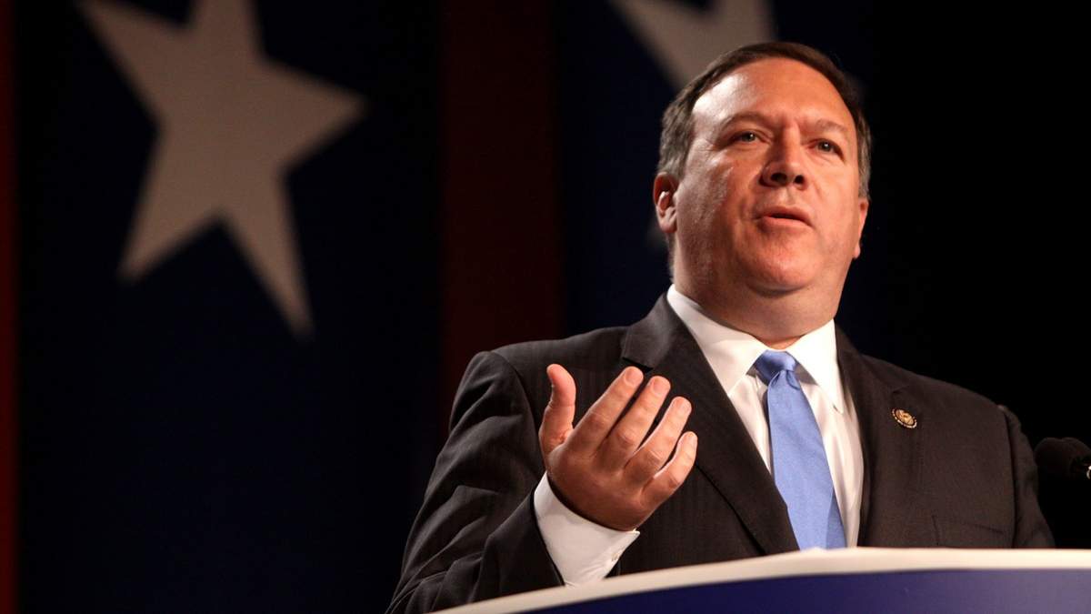 El secretario de Estado estadounidense, Mike Pompeo, subió el video a Twitter. Fuente: (Twitter)