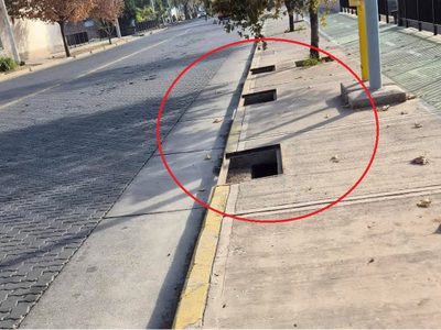 El colmo: repusieron las alcantarillas en la calle Boulogne Sur Mer y se las volvieron a robar