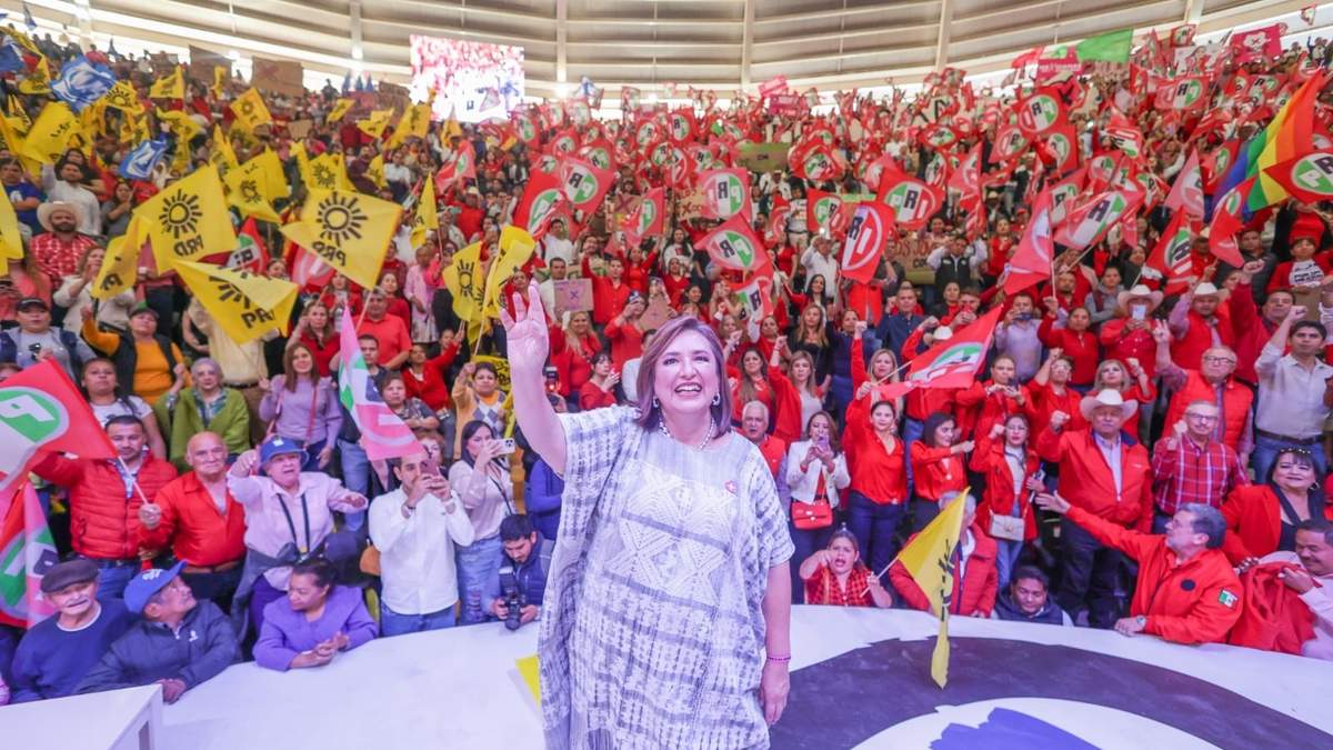 La candidata de la coalición Fuerza y Corazón por México