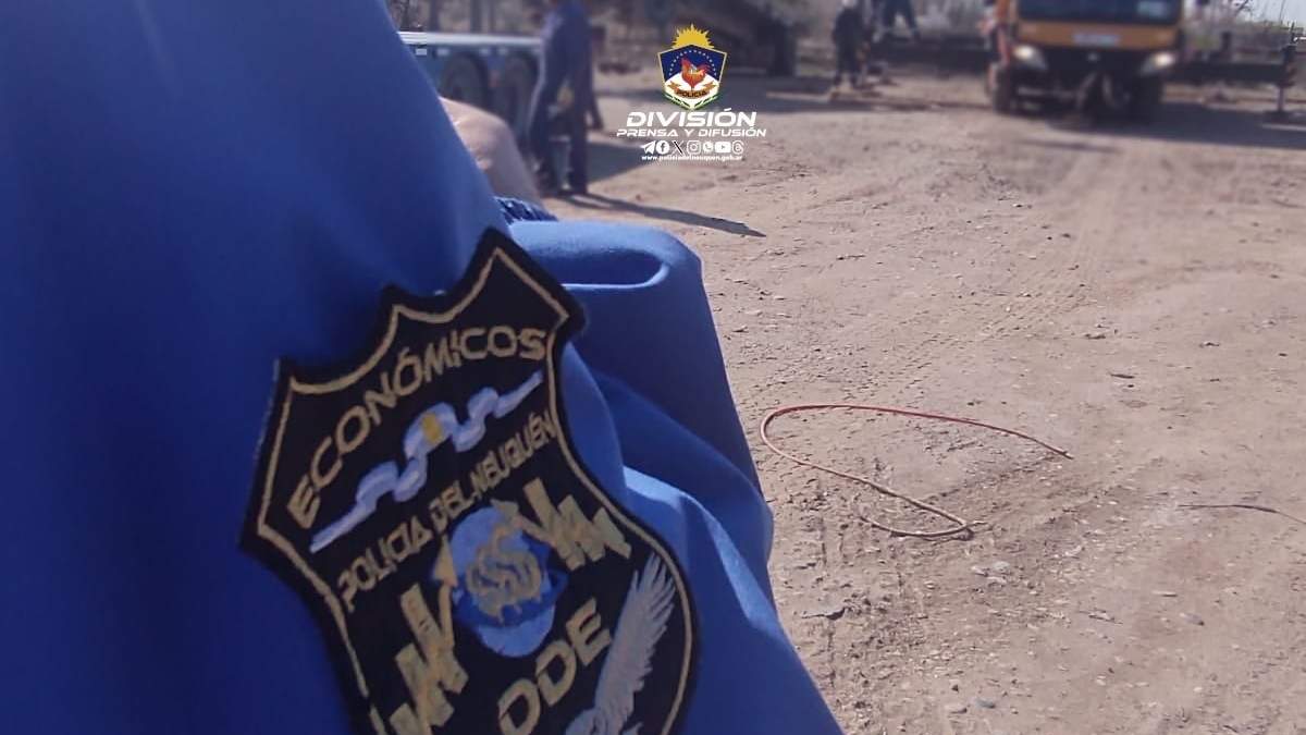 El allanamiento se concretó en la base de una empresa petrolera de Catriel. Fuente: (Policía de Neuquén)