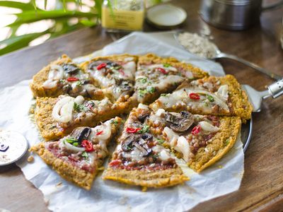 Pizza sin harina: crujiente y muy fácil de hacer, una receta original que no te esperabas